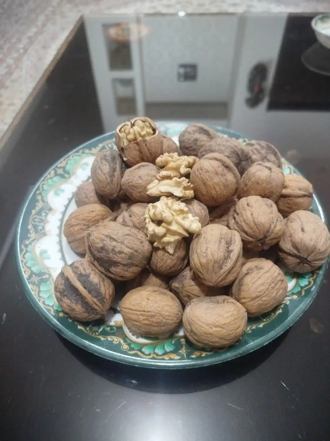 گردو درجه یک|خوردنی و آشامیدنی|شاهین‌شهر, شهرک پردیس|دیوار