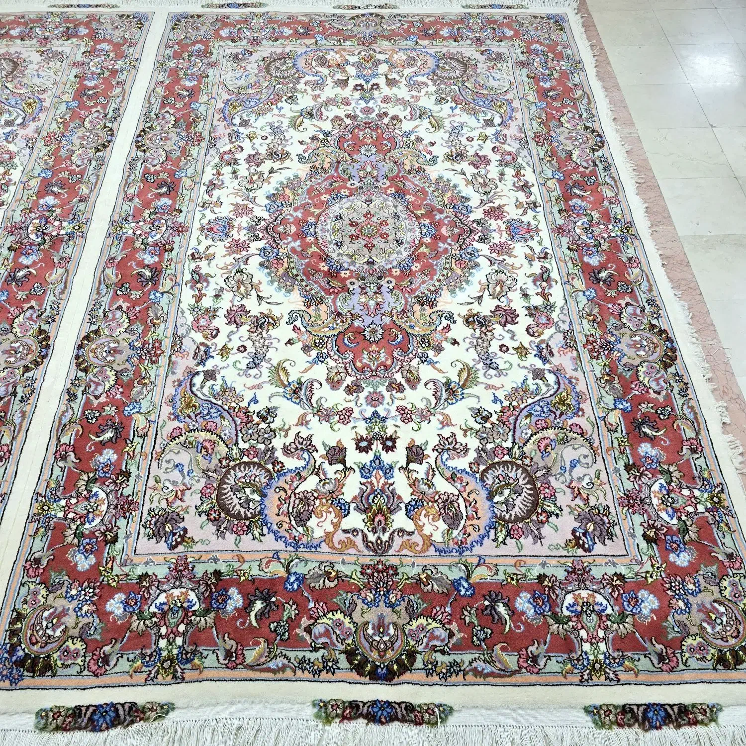 بافندگی فرش دستباف خراسان /رنگبندی/سایزبندی/شرایطی|فرش|تهران, ده‌ونک|دیوار