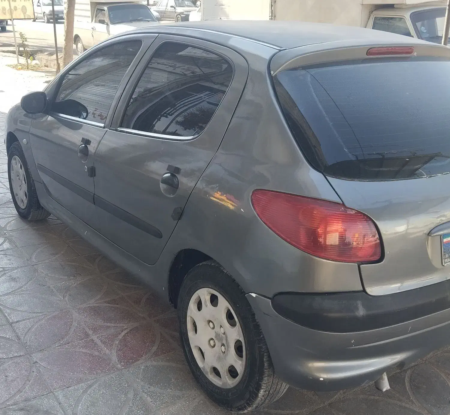 پژو 206مدل 83|خودرو سواری و وانت|شیراز, اکبر آباد|دیوار