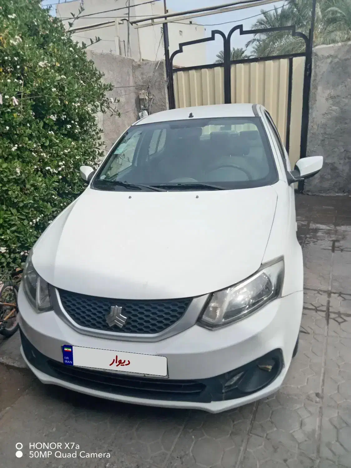 ساینا مدل 401|خودرو سواری و وانت|بم, |دیوار