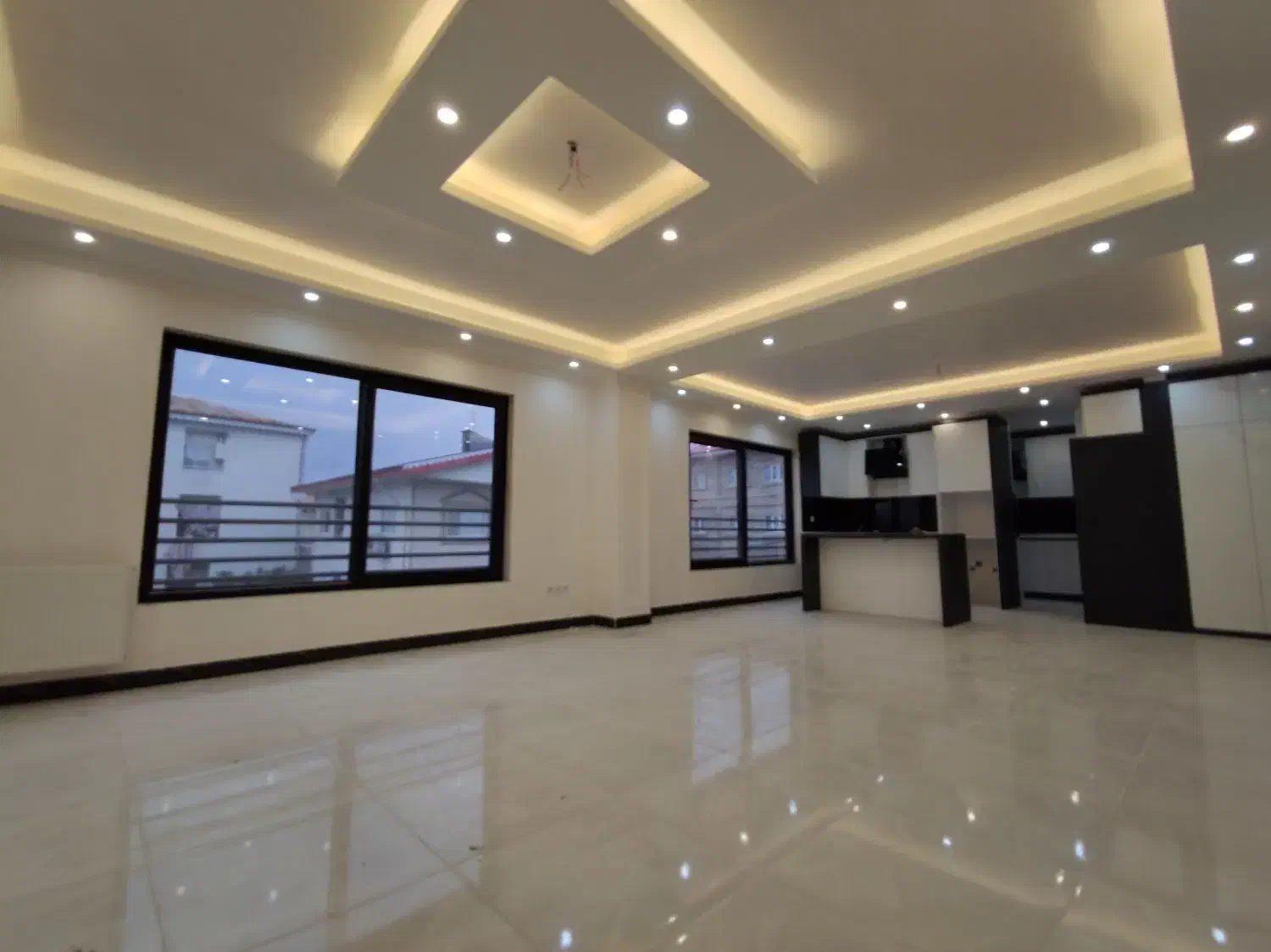 فروش اپارتمان ۱۳۵ متری ۳ خوابه / تاپ لوکیشن امامبر|فروش آپارتمان|فومن, |دیوار