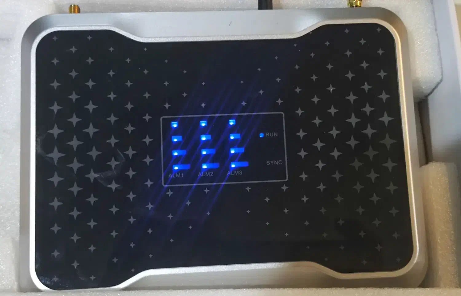 انواع تقویت آنتن موبایل سه باند و دو باند|لوازم جانبی موبایل و تبلت|اصفهان, خانه اصفهان|دیوار