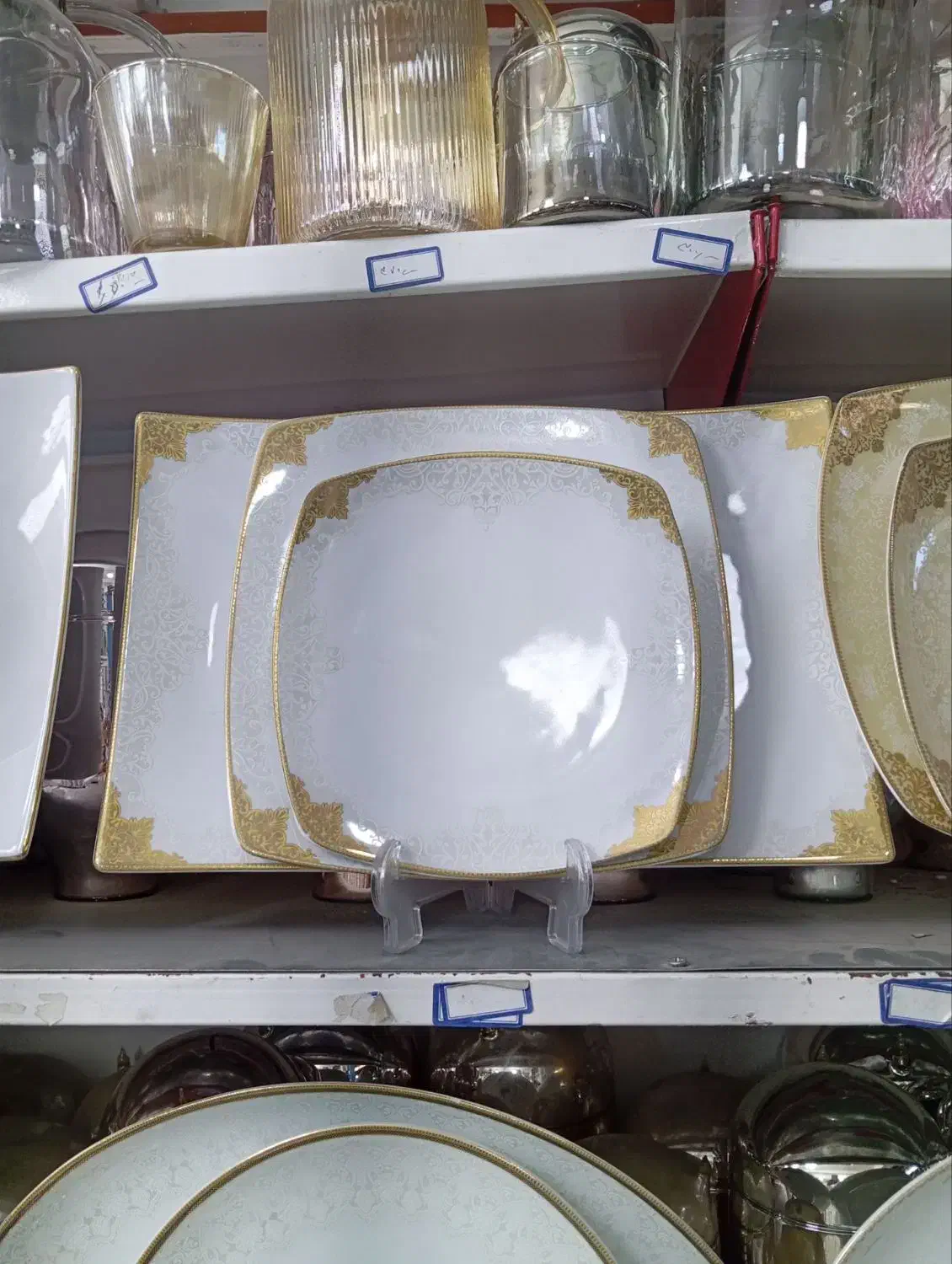 ۱۸ تیکه|کلکسیون اشیاء عتیقه|زاهدان, |دیوار