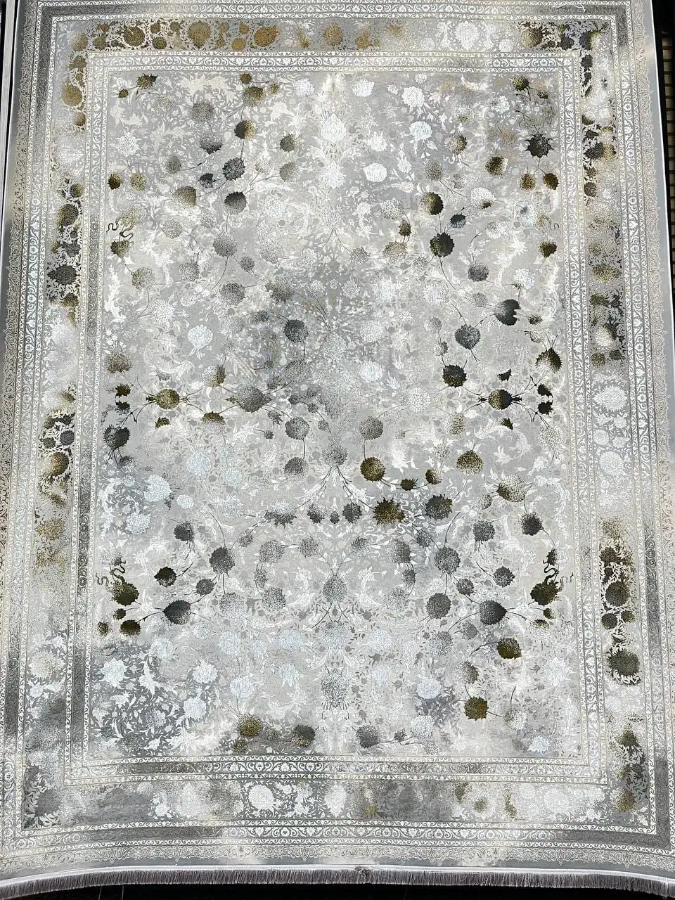 فرش سارینا&) فرشی با اصالت و زیبایی شگفت انگیز|فرش|خرمشهر, |دیوار