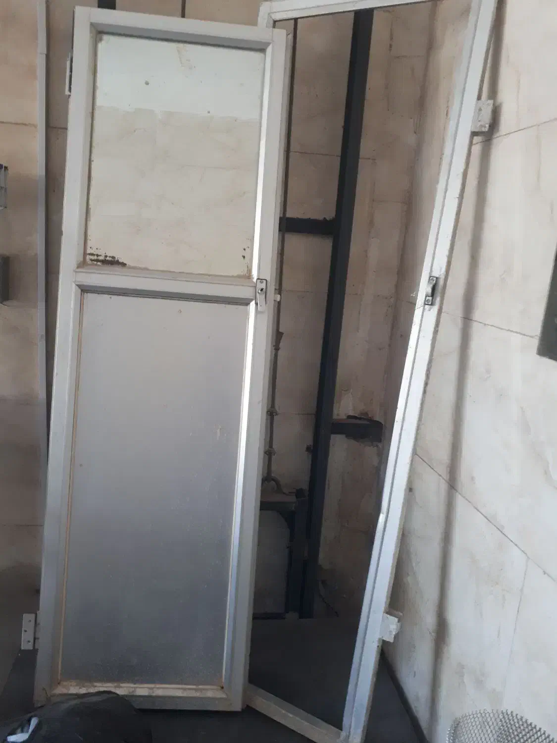 درب سرویس|مصالح و تجهیزات ساختمان|سبزوار, جوادیه شرقی|دیوار