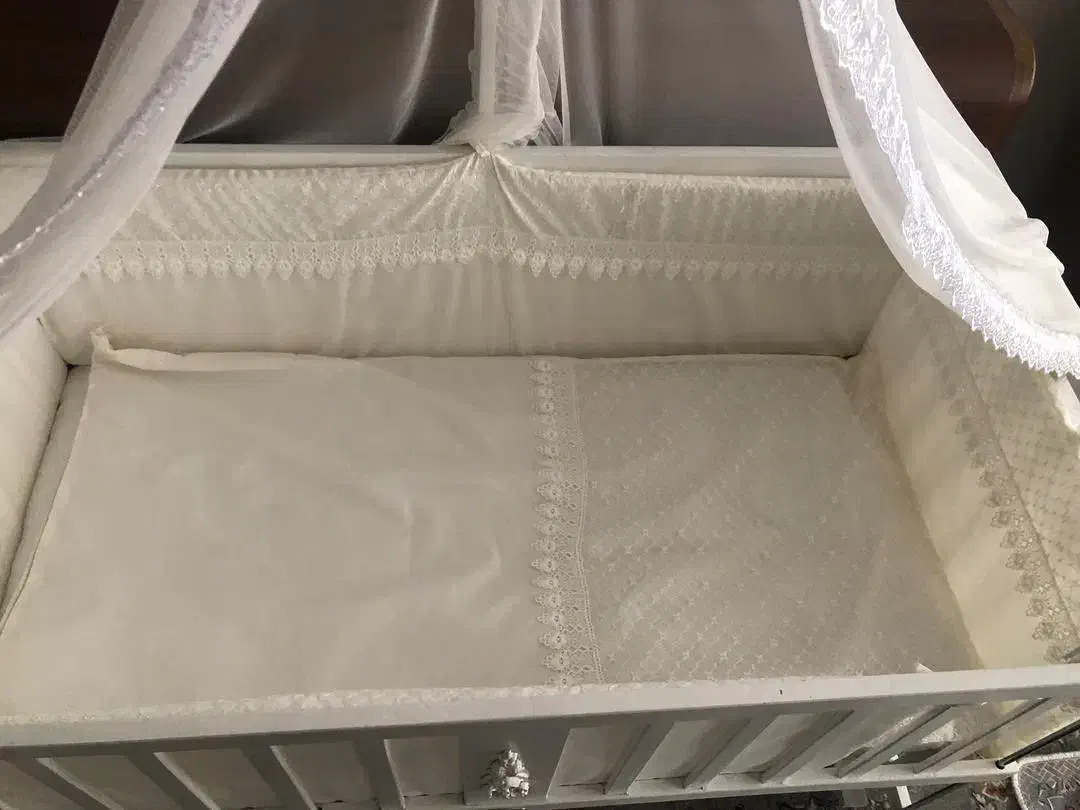 تخت وگهواره|تخت و صندلی بچه|بیرجند, |دیوار