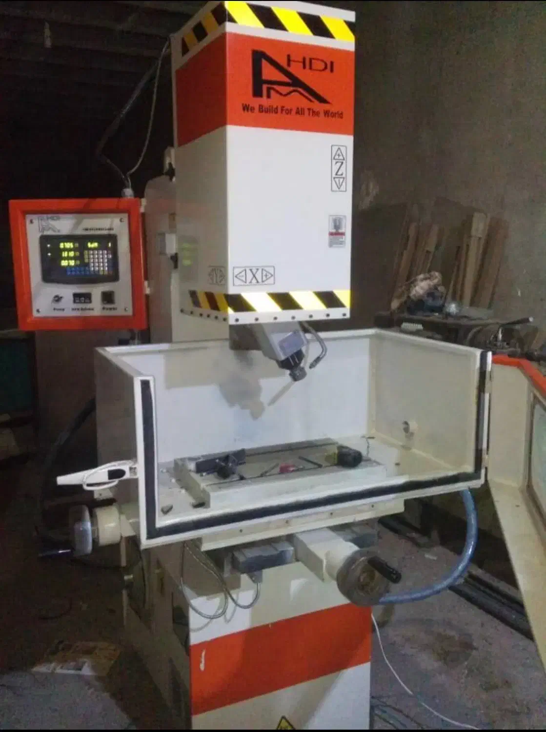 فرز(تراش)دیجیتال۳محورو پرس هیدرولیک‌و|ماشین‌آلات صنعتی|کرمان, |دیوار