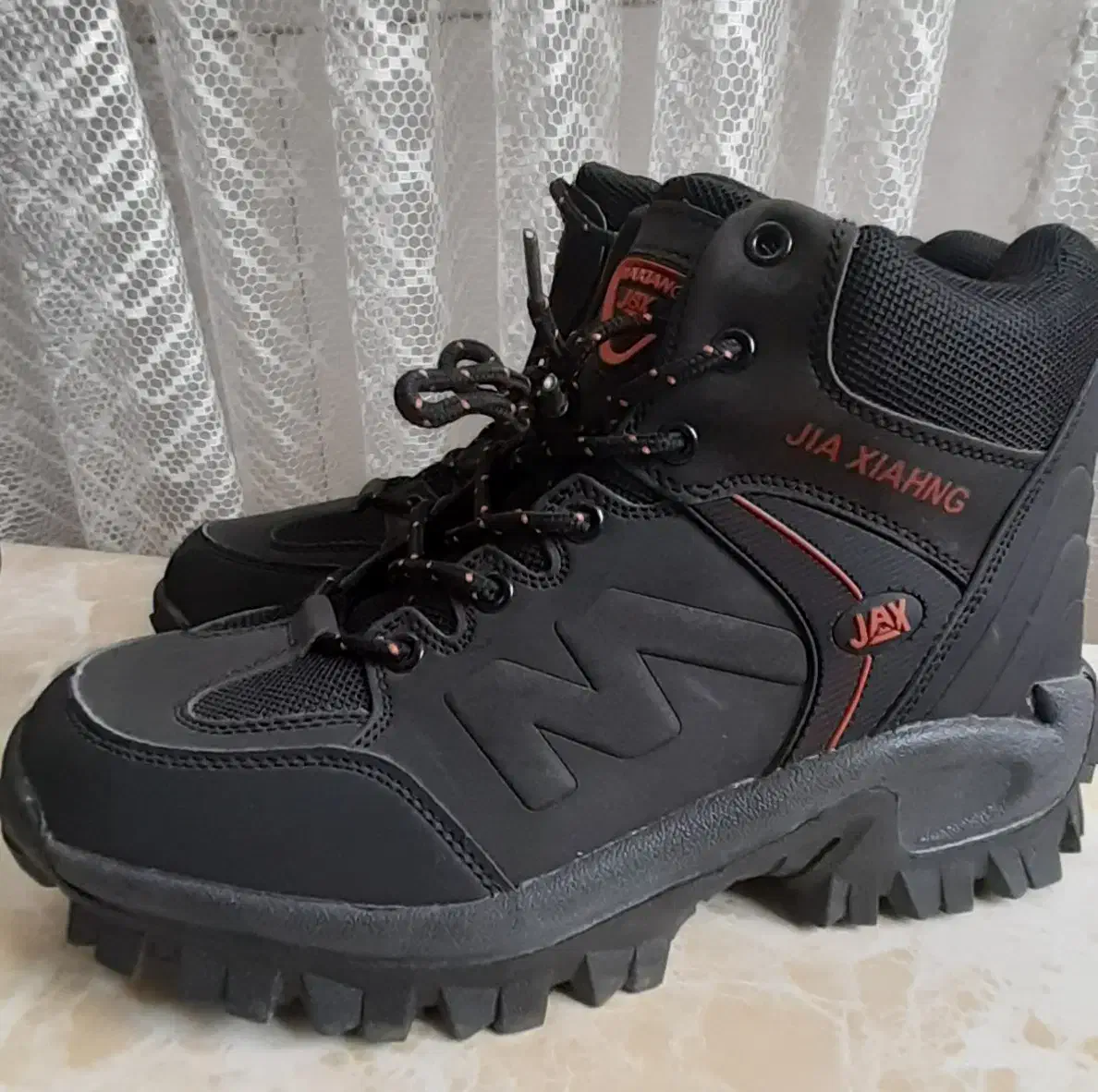 کفش کوهنوردی جکس|کیف، کفش، کمربند|قم, حنیف نژاد|دیوار