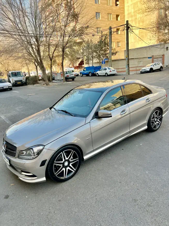 بنز c200 مدل ۲۰۰۸ فیس ۲۰۱۴ بدون رنگ سند تک‌برگ|خودرو سواری و وانت|تهران, منیریه|دیوار