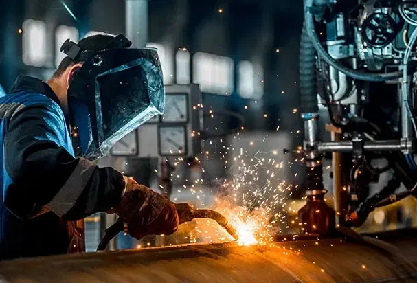 جوشکار حرفه ای CO2 کار|استخدام صنعتی، فنی، مهندسی|نظرآباد, شهرک صنعتی سپهر|دیوار