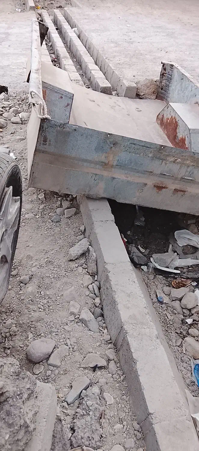 کفی و اتاق عقب نیسان|قطعات یدکی و لوازم جانبی|جیرفت, |دیوار