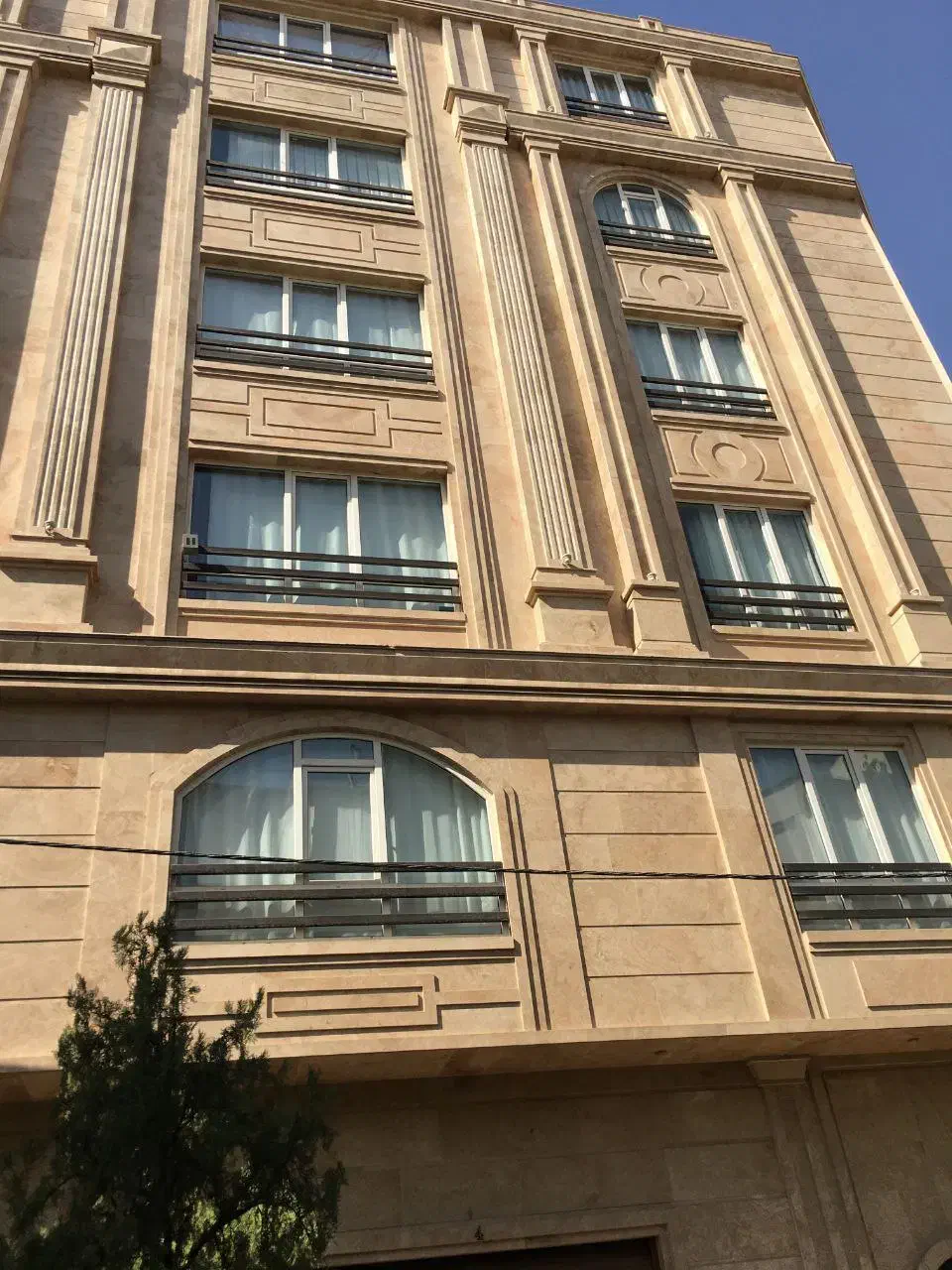 ۱۵۰متر۳ساله / تکواحدی ۲پارکینگ سندی/سالن پرده خور|فروش آپارتمان|تهران, شهرک پرواز|دیوار