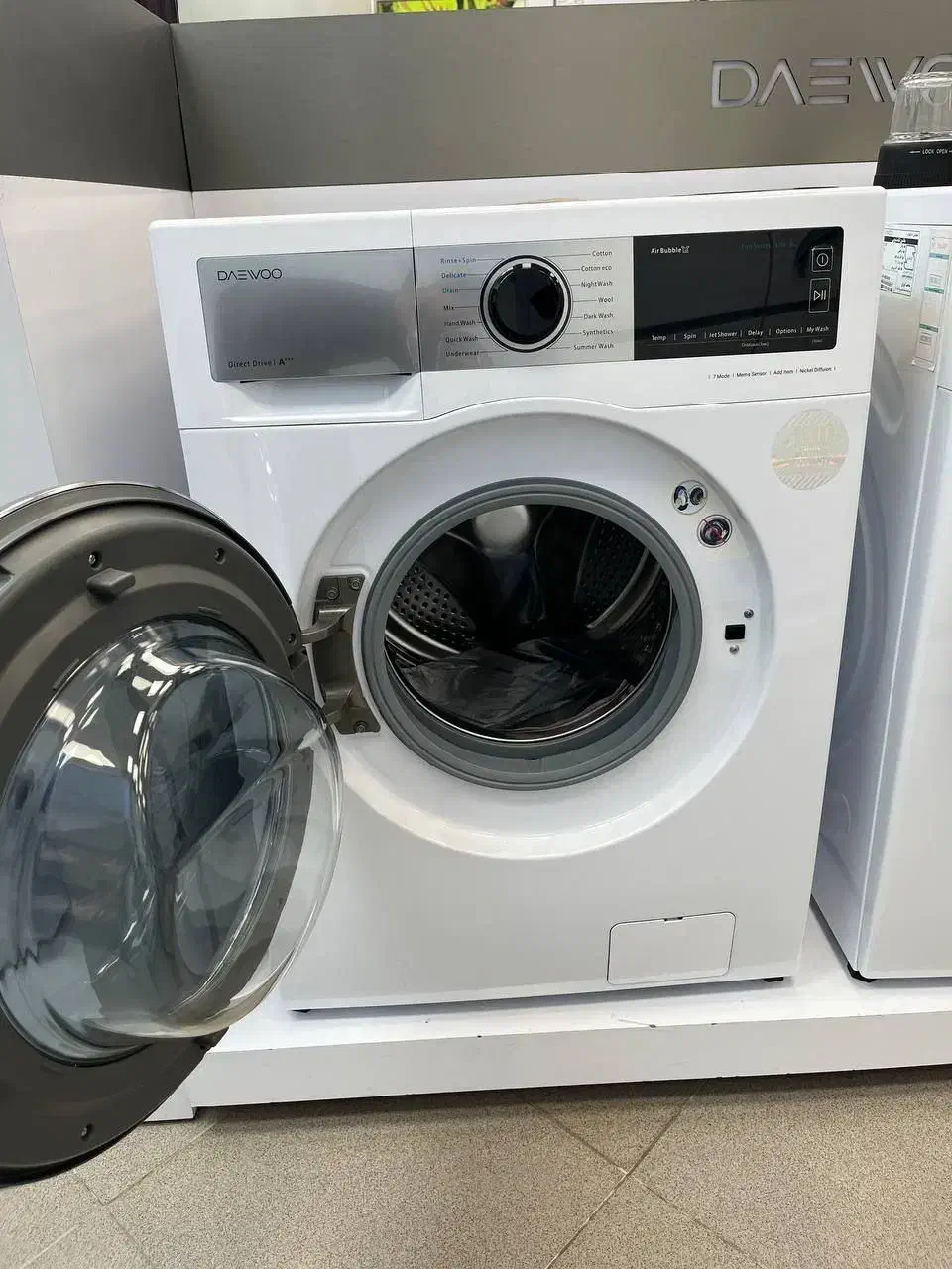 لباسشویی دوو لایف 8 کیلویی سفید پنل نقره ای|ماشین لباسشویی و خشک‌کن لباس|پره‌سر, |دیوار