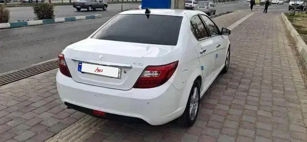 دنا پلاس توربو اتوماتیک 1402|خودرو سواری و وانت|یزد, |دیوار