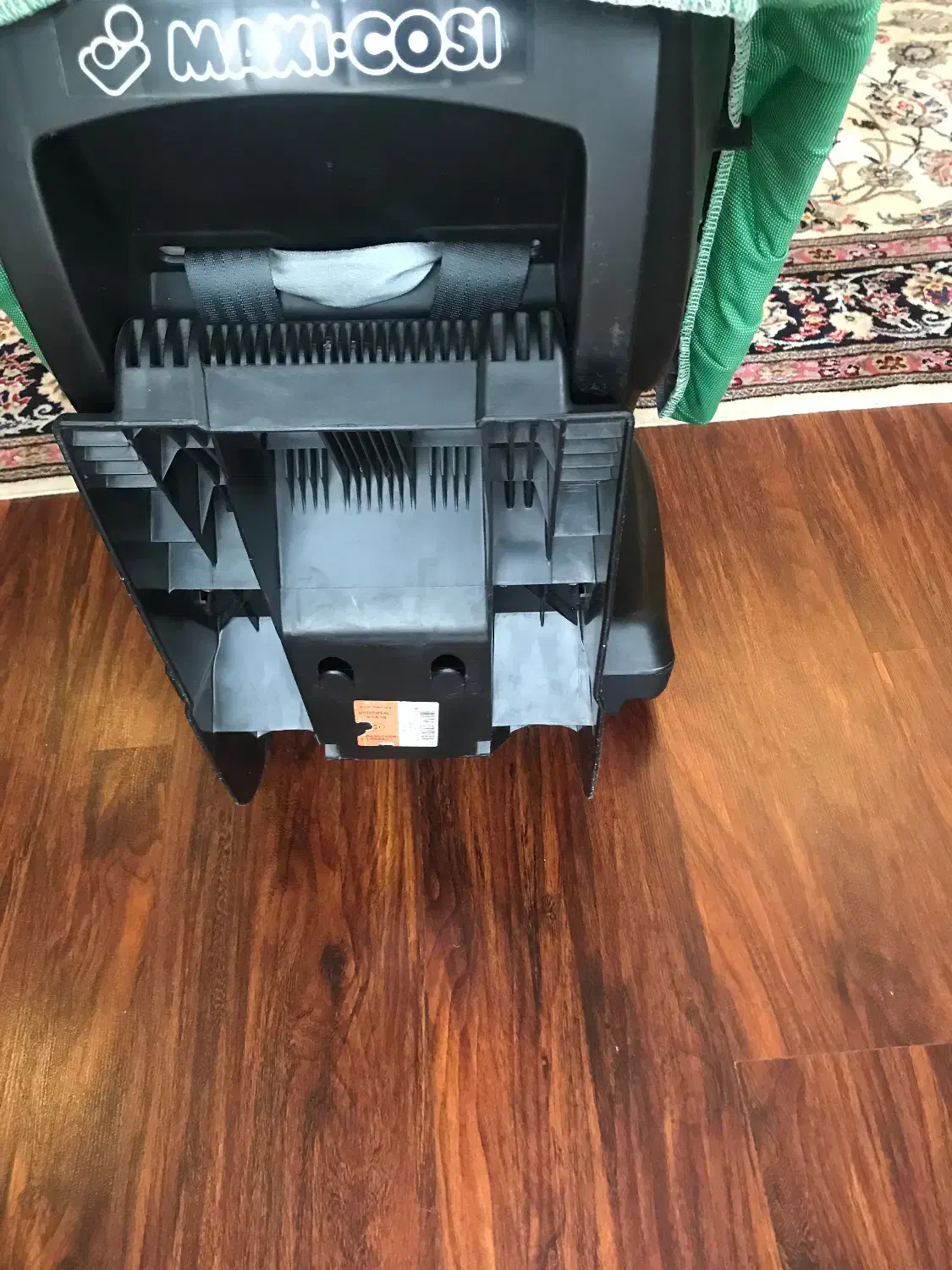 صندلی ماشین مکسی کوزی|تخت و صندلی بچه|تهران, مرزداران|دیوار