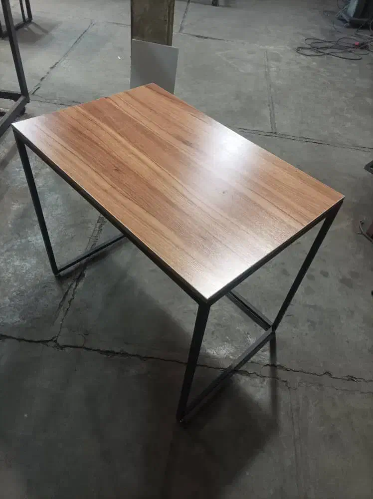 نیروی آقا انبار دار و بسته بندی|استخدام صنعتی، فنی، مهندسی|هشتگرد, فاز ۱ مهستان|دیوار