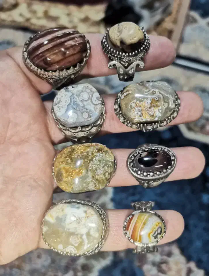 تعدادی انگشتر و نگین اصل|جواهرات|کهریزک, |دیوار