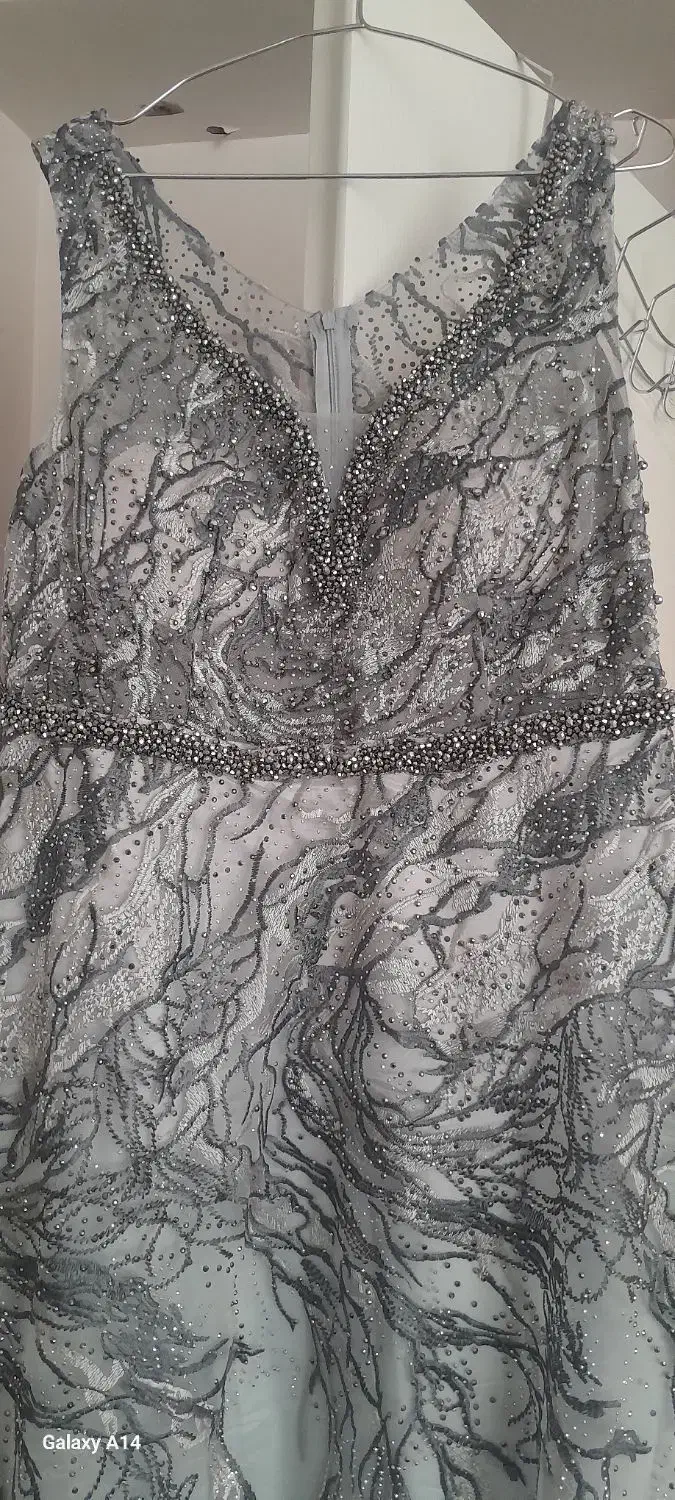 لباس مجلسی|لباس|قزوین, |دیوار