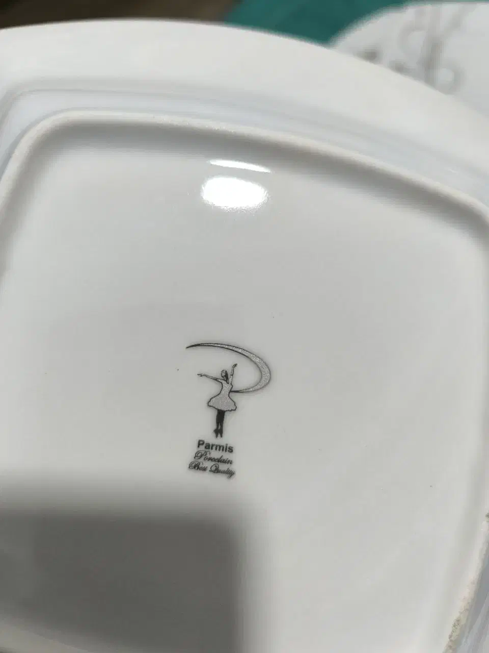 سرویس ۱۲ تایی اصل وکامل درحدنو همه ۵۵۰۰|ظروف سرو و پذیرایی|بابل, |دیوار