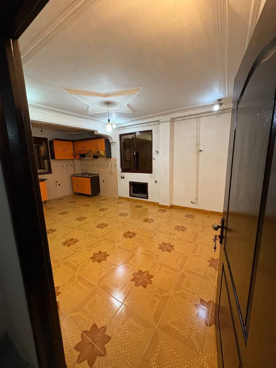 اجاره یک واحد مسکونی|اجارهٔ آپارتمان|رشت, ولکس|دیوار