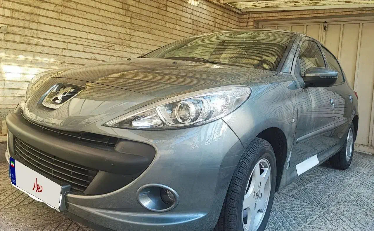 207 دستی Tu5 سقف شیشه ای|خودرو سواری و وانت|تبریز, |دیوار