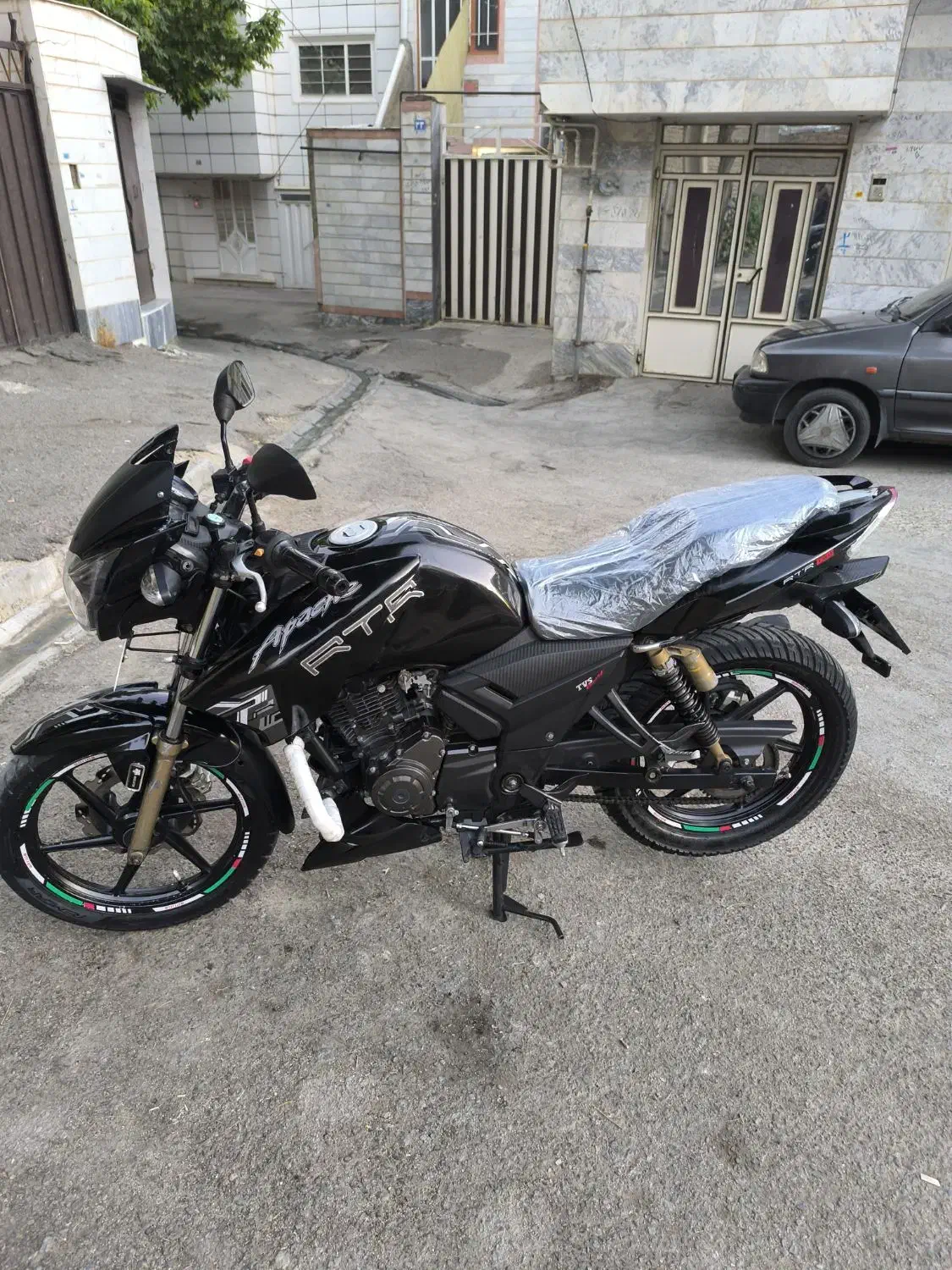 موتور آپاچی ۱۸۰ مدل ۹۵ مزایده|موتورسیکلت|بروجرد, |دیوار