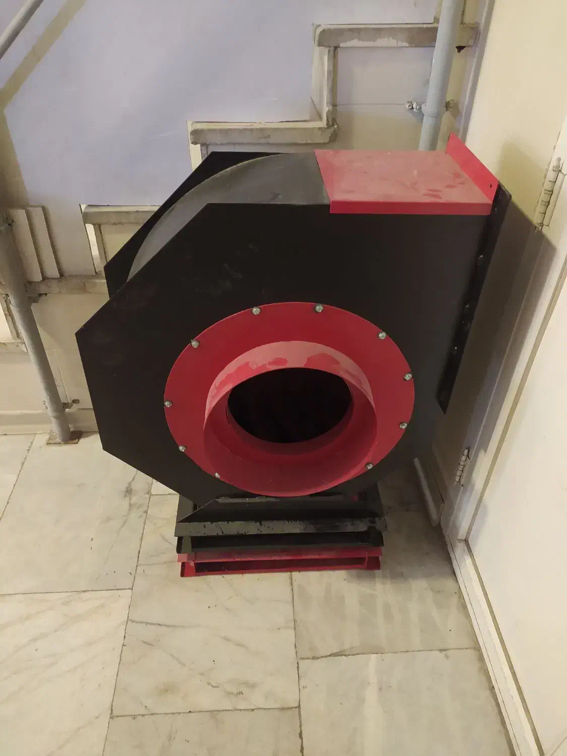 اگزاست فن|پنکه و تصفیه‌کنندهٔ هوا|مشهد, دانشجو|دیوار