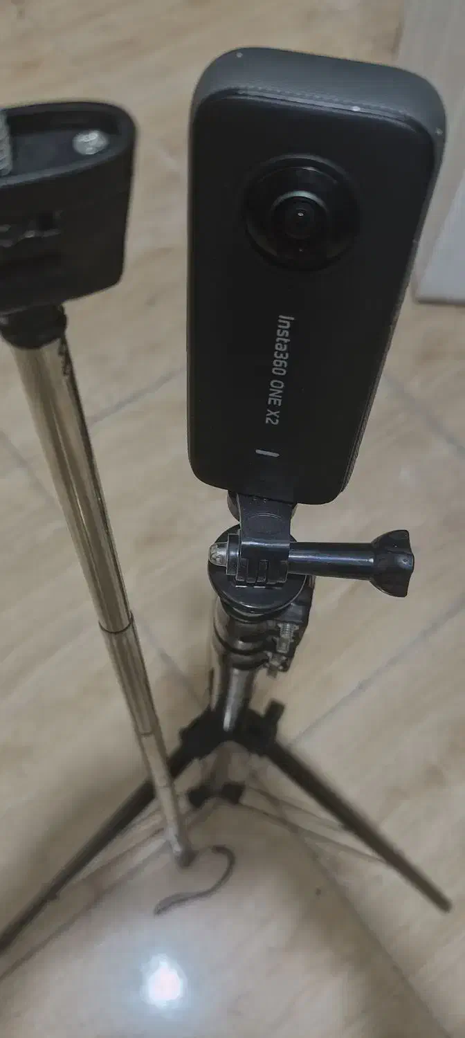 دوربین 360 درجه 4k  با سه پایه و منو پد|دوربین عکاسی و فیلم‌برداری|شیراز, علوم پزشکی|دیوار