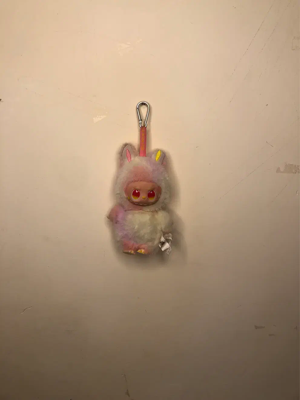 لبوبو|اسباببازی|یاسوج, |دیوار