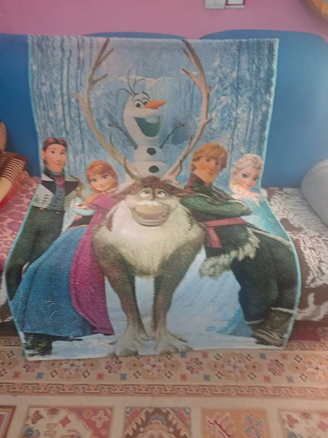 یک عدد قالیچه طرح دار|فرش|شهریار, شهرک وائین|دیوار