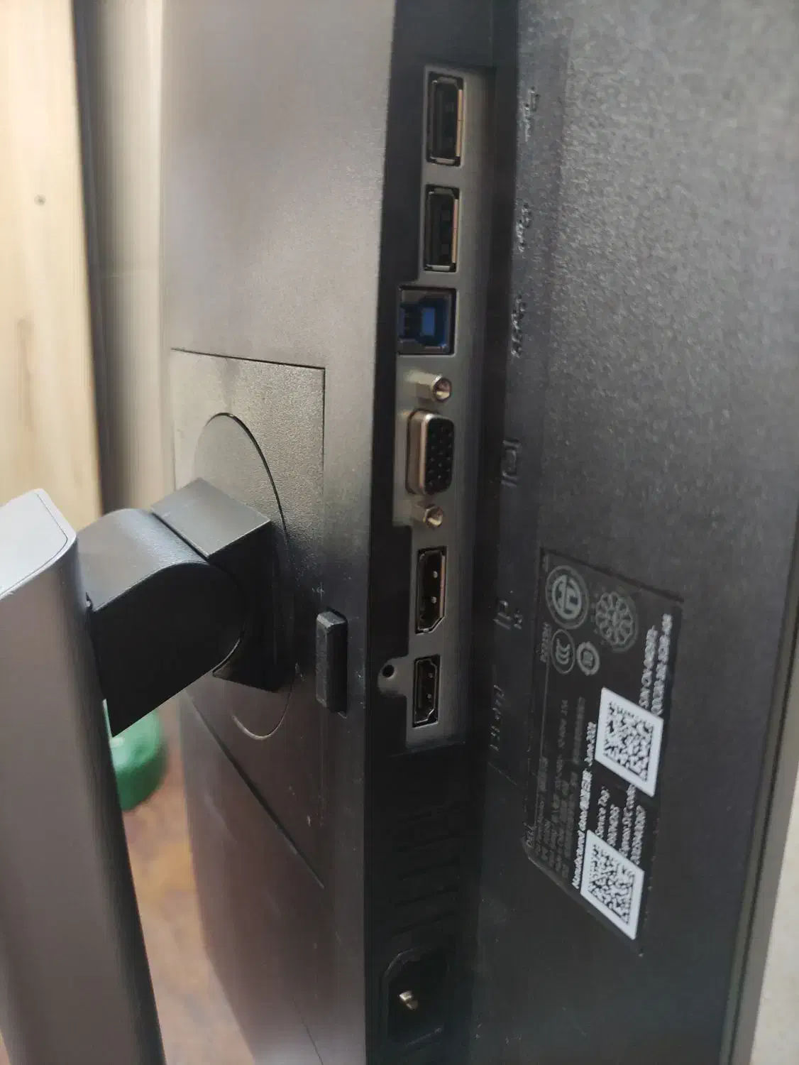 مانیتور 22 اینچ فریم لس فول پورت|قطعات و لوازم جانبی رایانه|قزوین, |دیوار