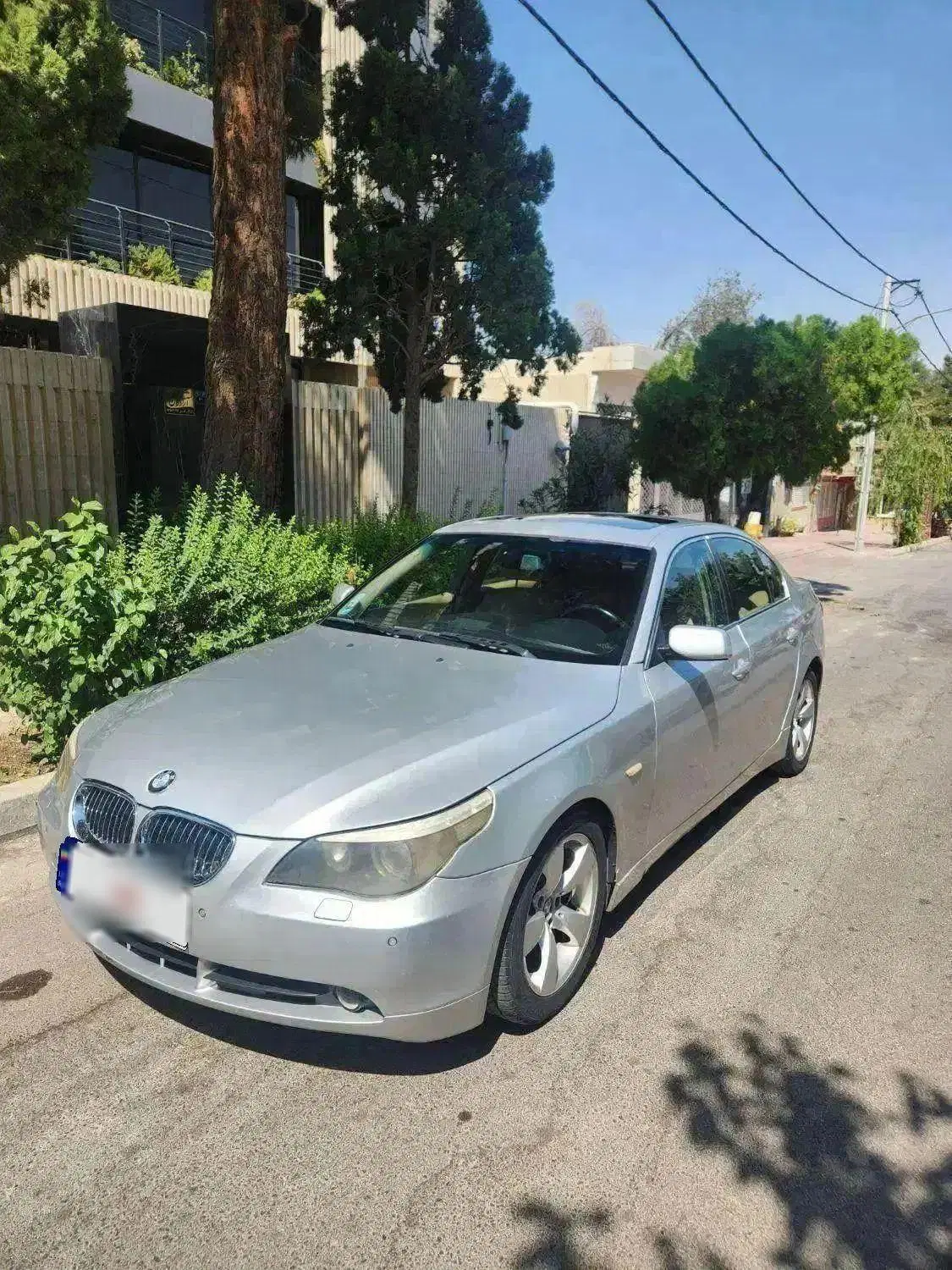 بی ام و ۵۲۰ bmw 520i|خودرو سواری و وانت|اصفهان, کوی امام جعفر صادق|دیوار