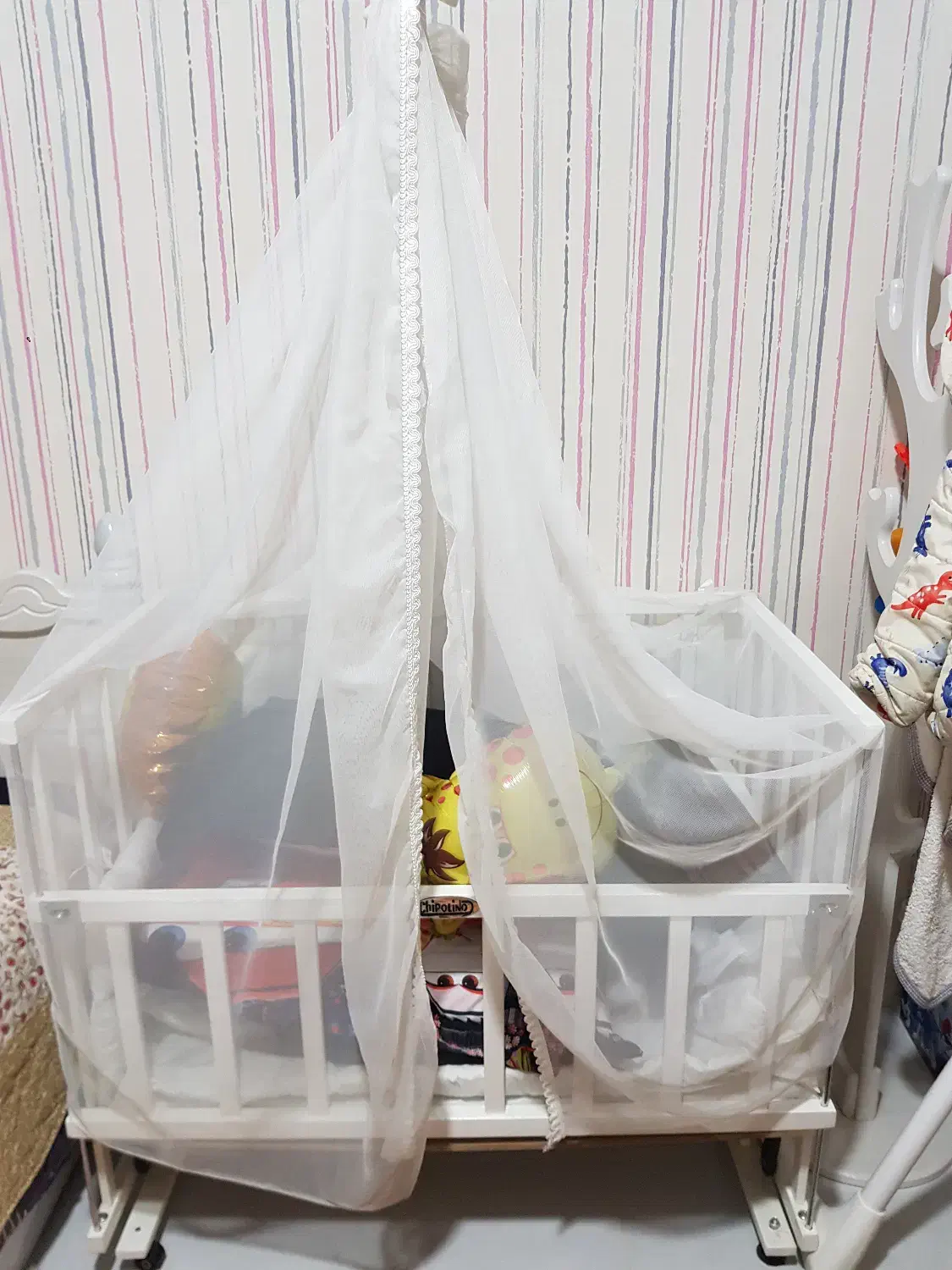 تخت کنار مادر chipolino|تخت و صندلی بچه|اصفهان, سروستان|دیوار