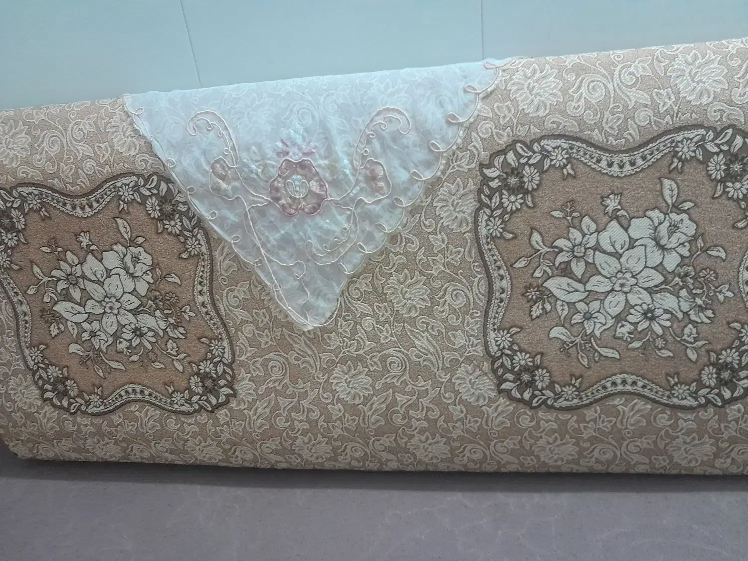 ۴ عدد پشتی دونفره|پشتی|ساوه, |دیوار