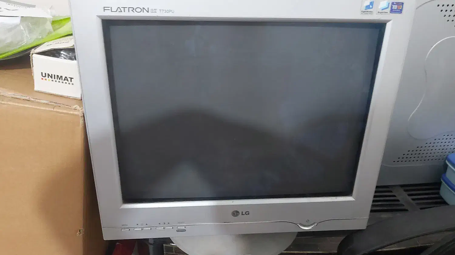 مانیتور فلترن ال جی مدل T730|قطعات و لوازم جانبی رایانه|اصفهان, ملک‌شهر|دیوار