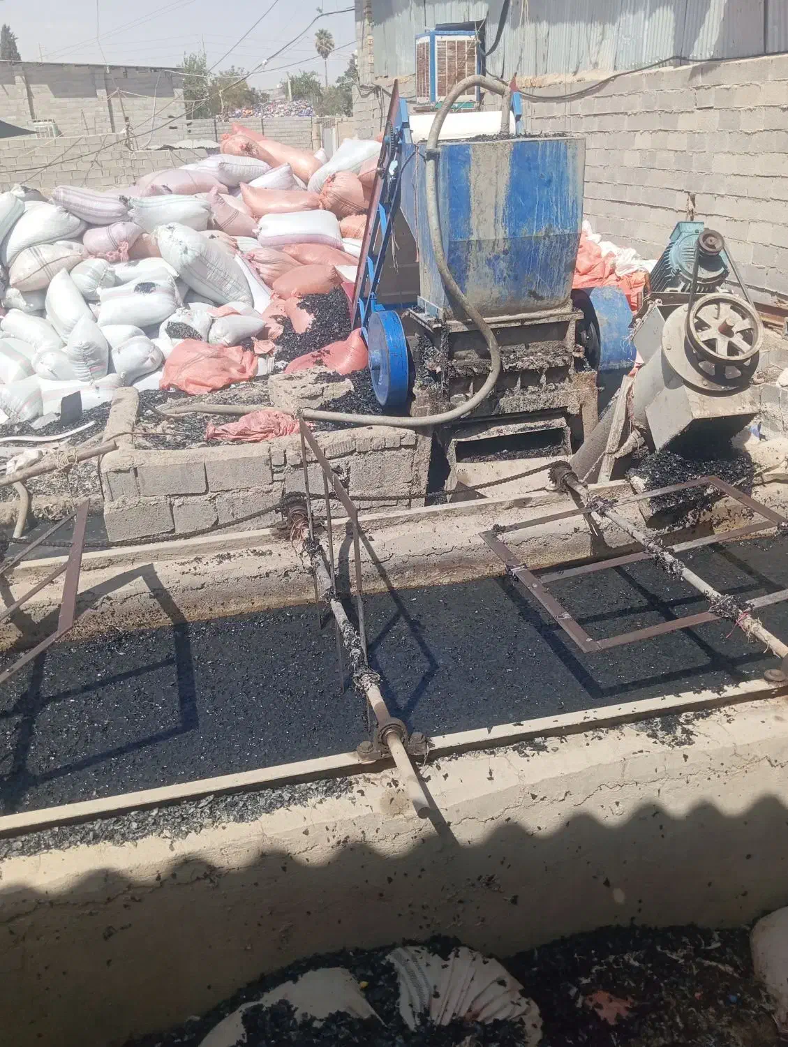 نیاز مند کارگر گرانول کار|استخدام صنعتی، فنی، مهندسی|شیراز, سلطان آباد|دیوار