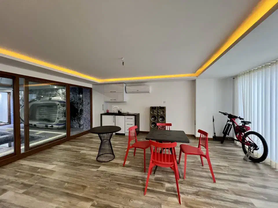 ویلای مدرن آسانسوردار با مدارک کامل در چلک|فروش خانه و ویلا|نوشهر, |دیوار