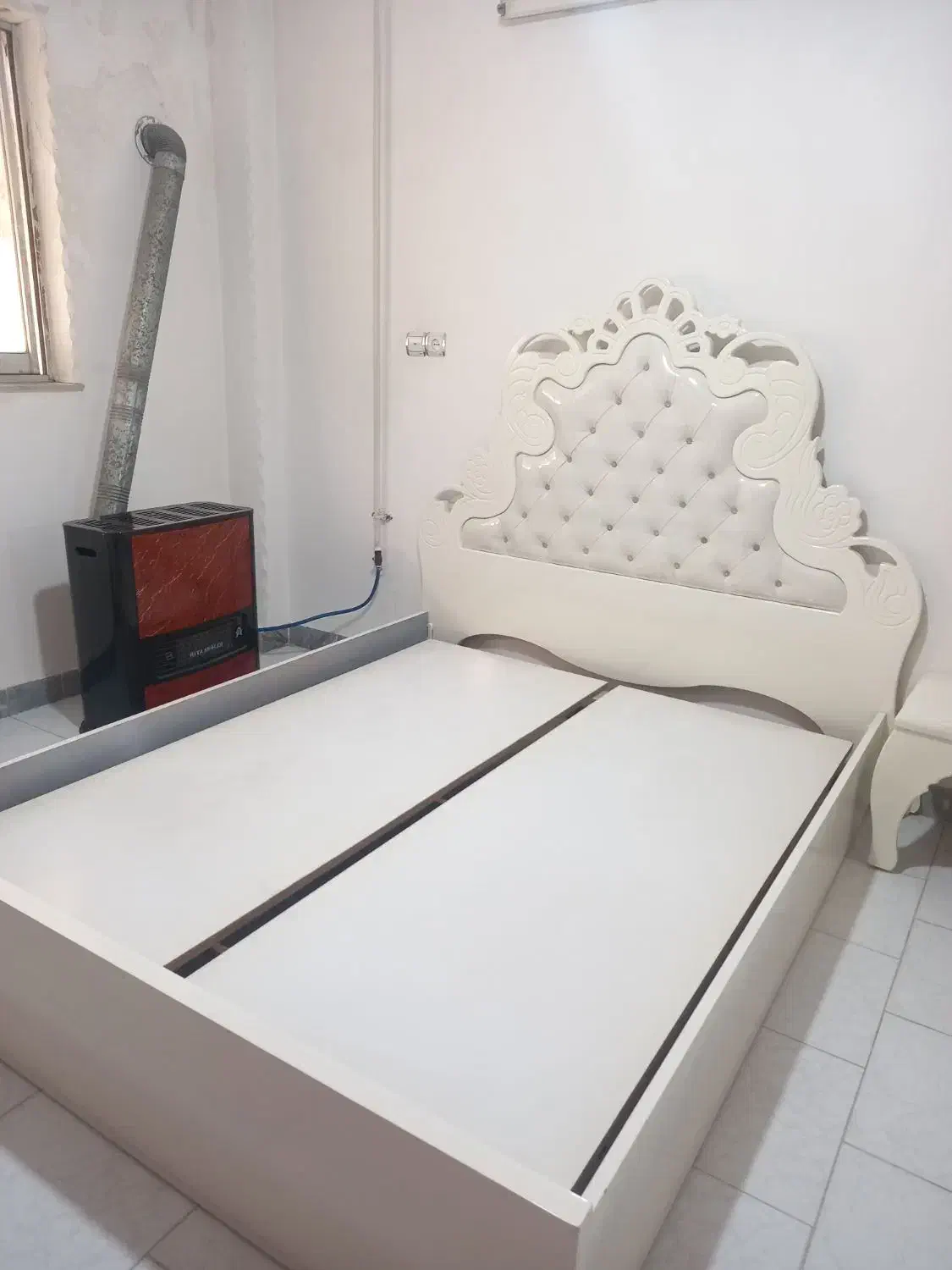 تخت دونفره و مبل ۸ نفره سالم|تخت و سرویس خواب|قائمشهر, |دیوار