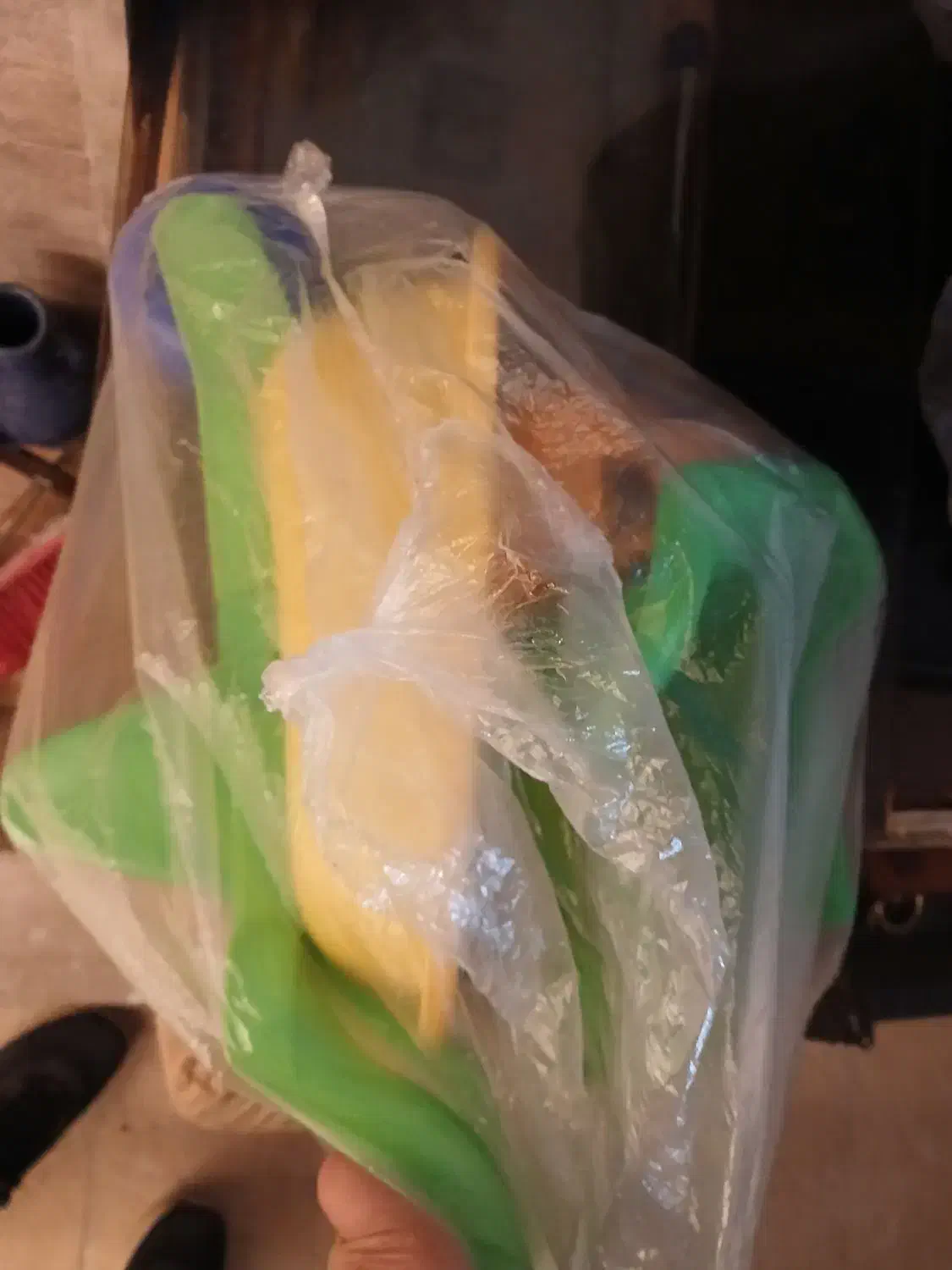 فرقون و کامیون پلاستیکی|اسباببازی بچه|ساری, |دیوار