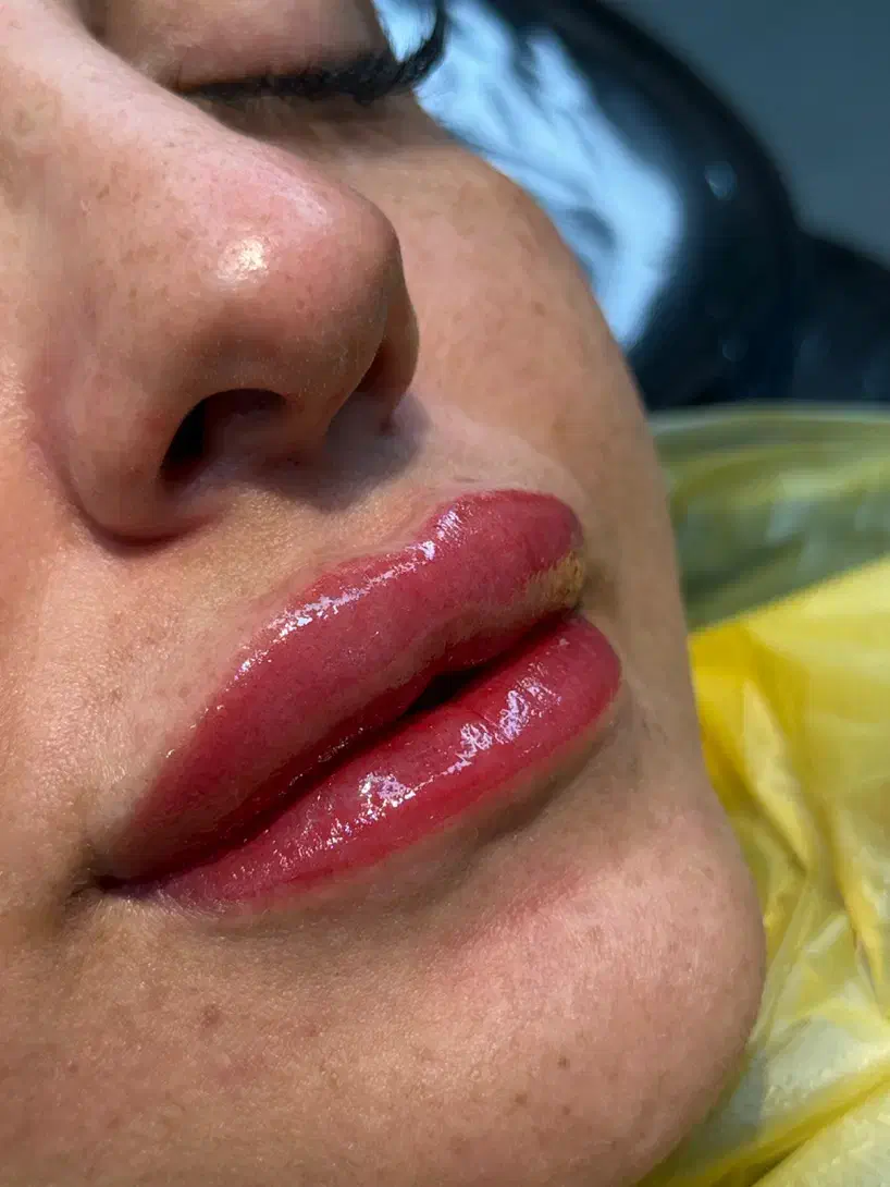 آرایش دائم گنبد کاووس|خدمات آرایشگری و زیبایی|گنبد کاووس, |دیوار