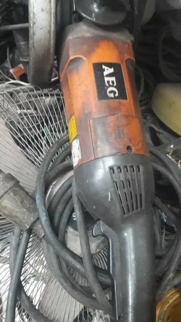 خریدار ابزار آلات سوخته و کارکرده|خدمات پیشه و مهارت|لار, |دیوار