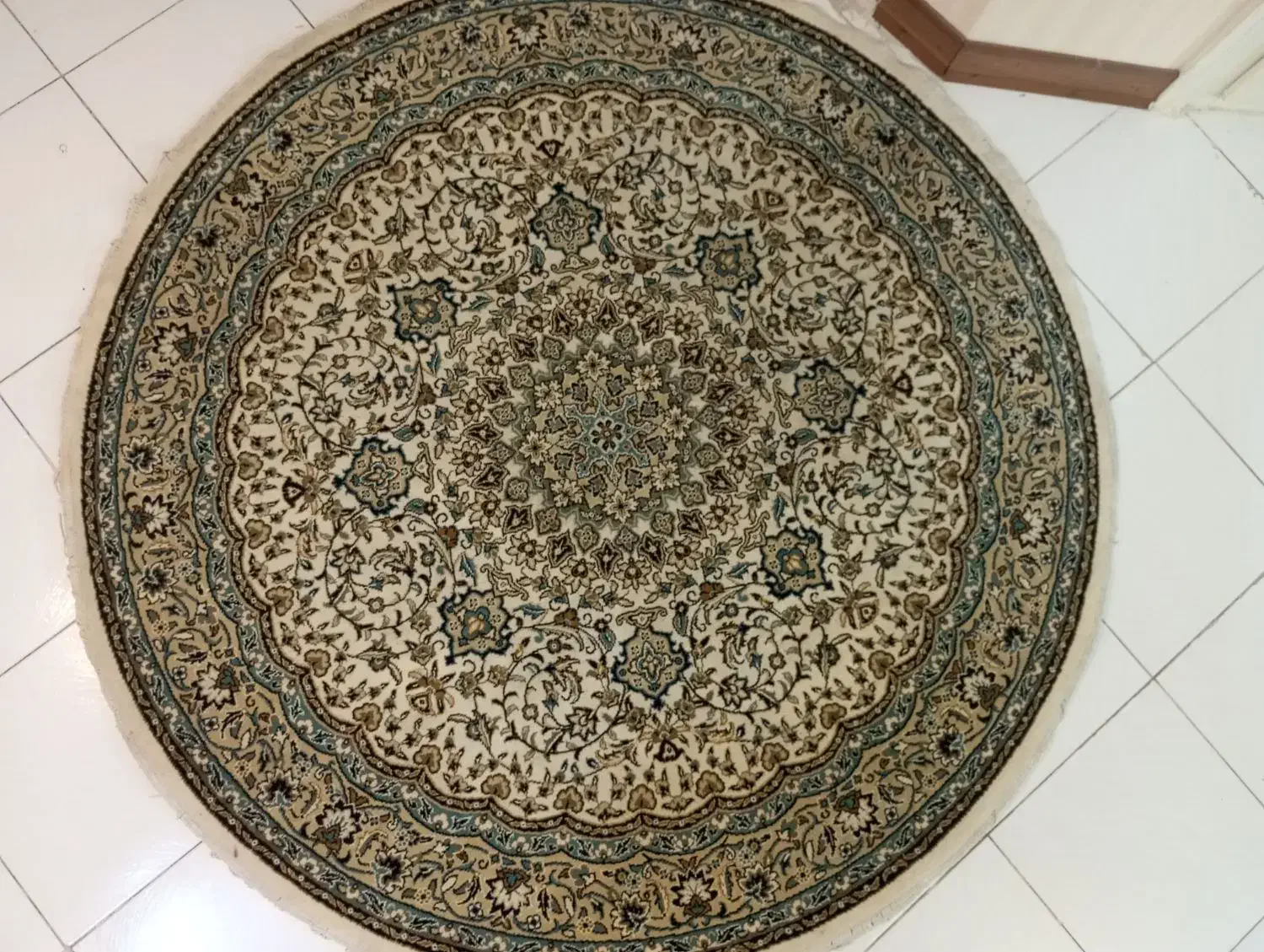 فرش مشهد|فرش|مشهد, هفت تیر (حافظ)|دیوار