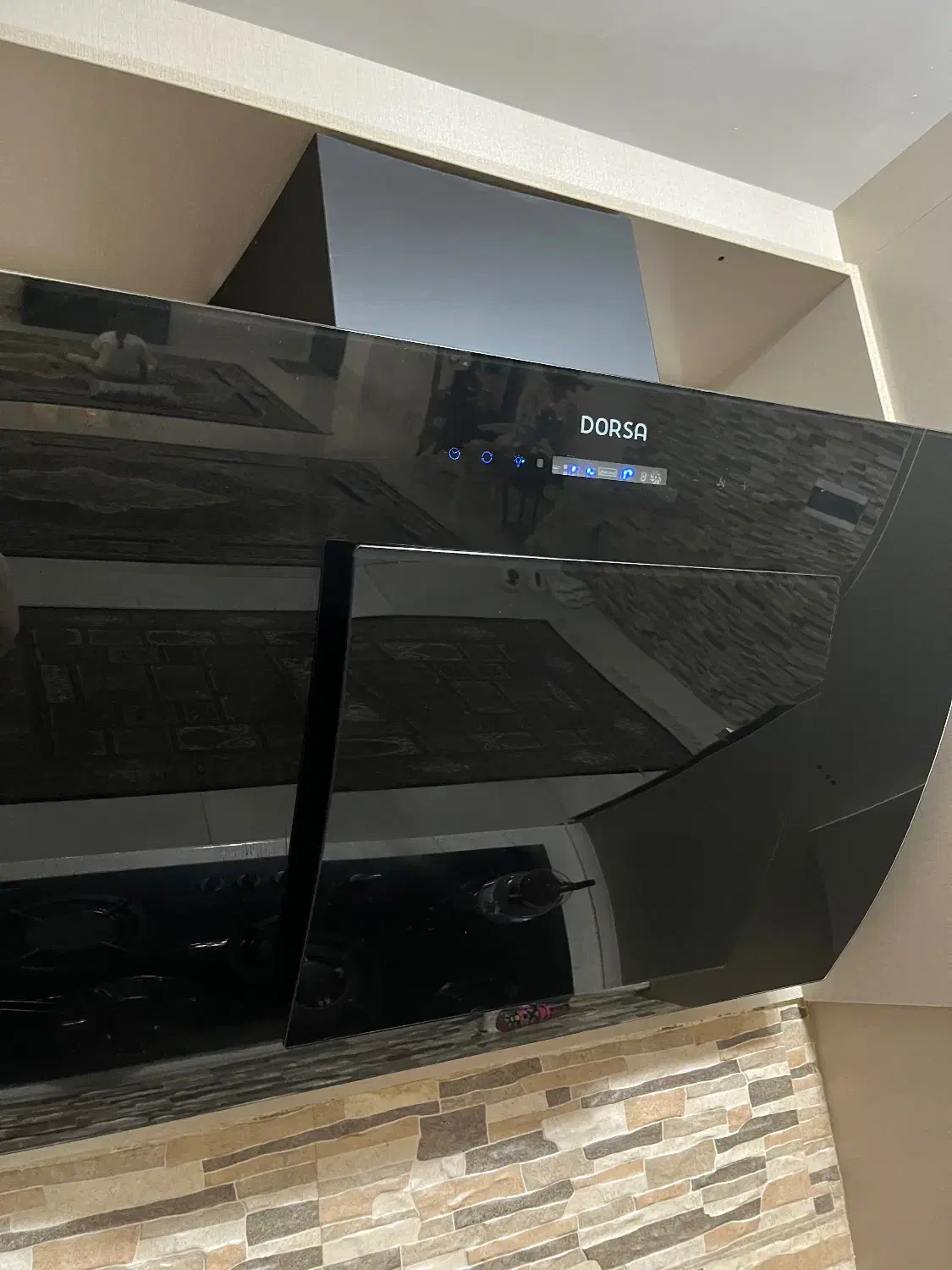 هود سالم|هود|آستارا, |دیوار