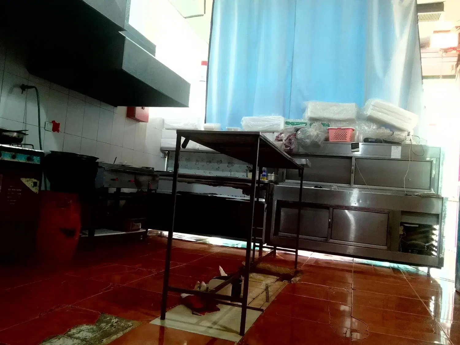 ظرف مس وروحی|ظروف پختوپز|شیراز, قصرالدشت|دیوار