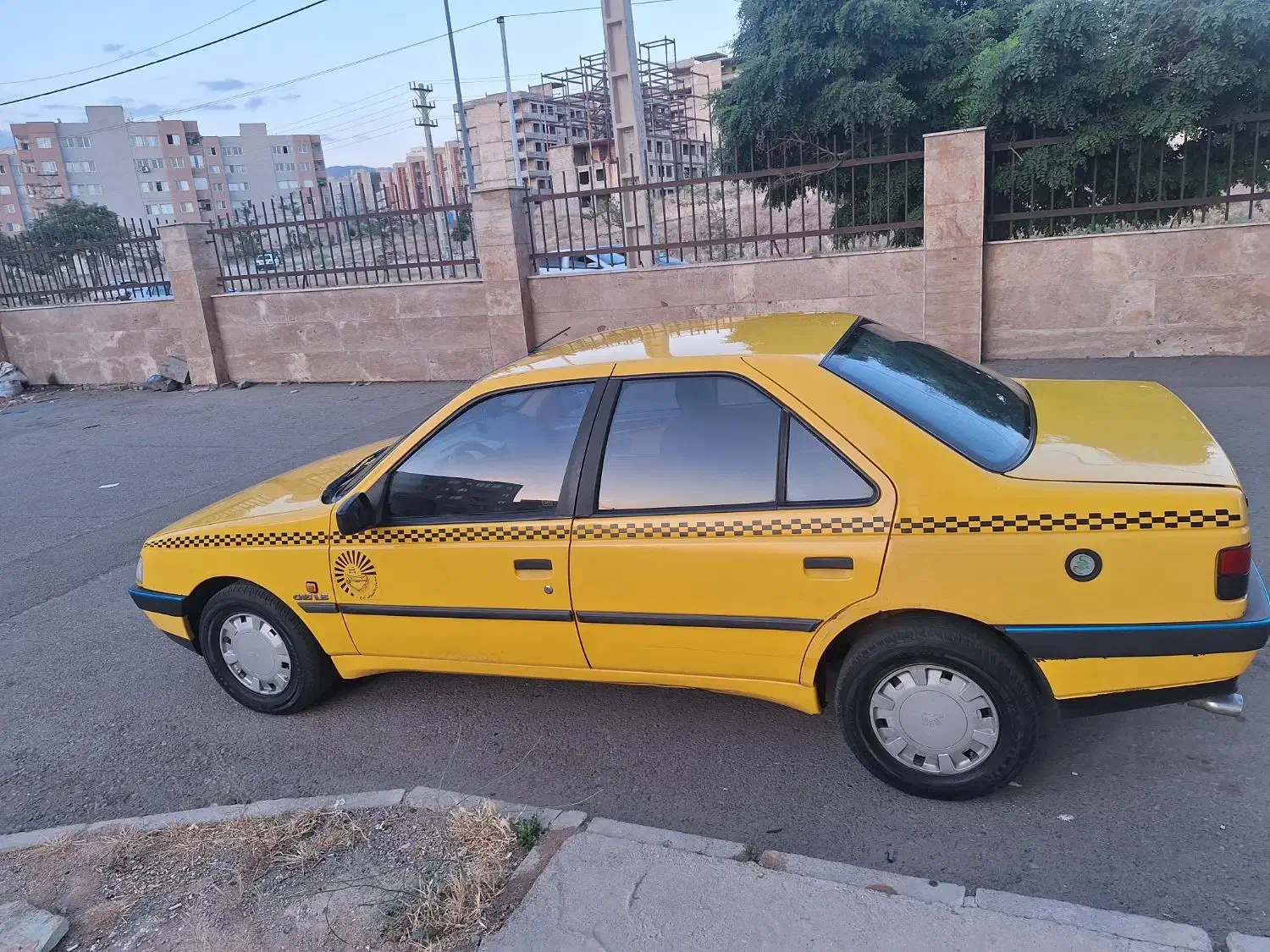 ۴۰۵ معاوضه|خودرو سواری و وانت|هشتگرد, شهرک المهدی|دیوار