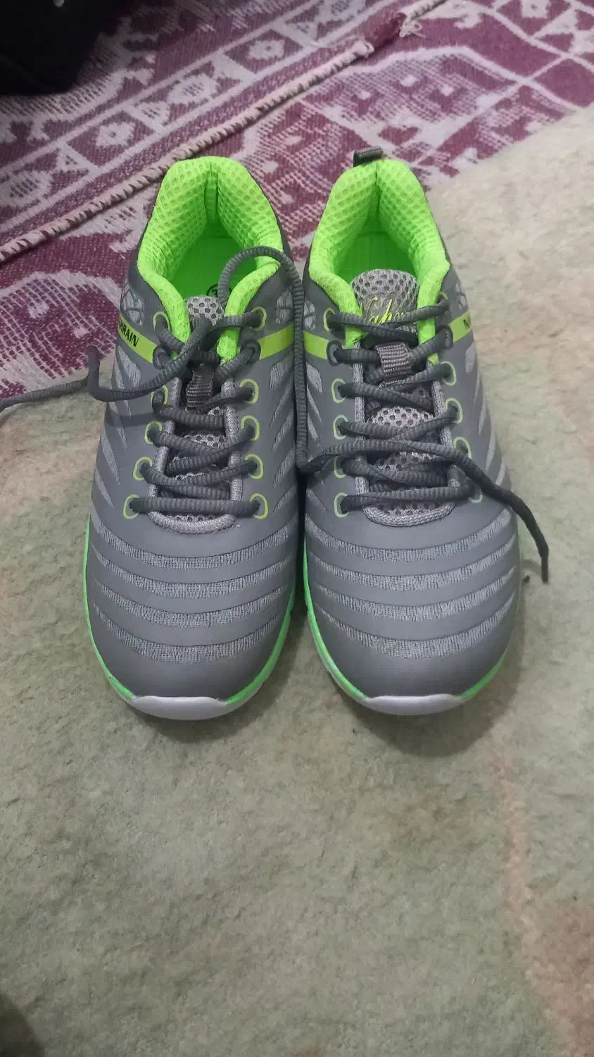 کفش فوتبال پسرانه|تجهیزات ورزشی|زنجان, |دیوار