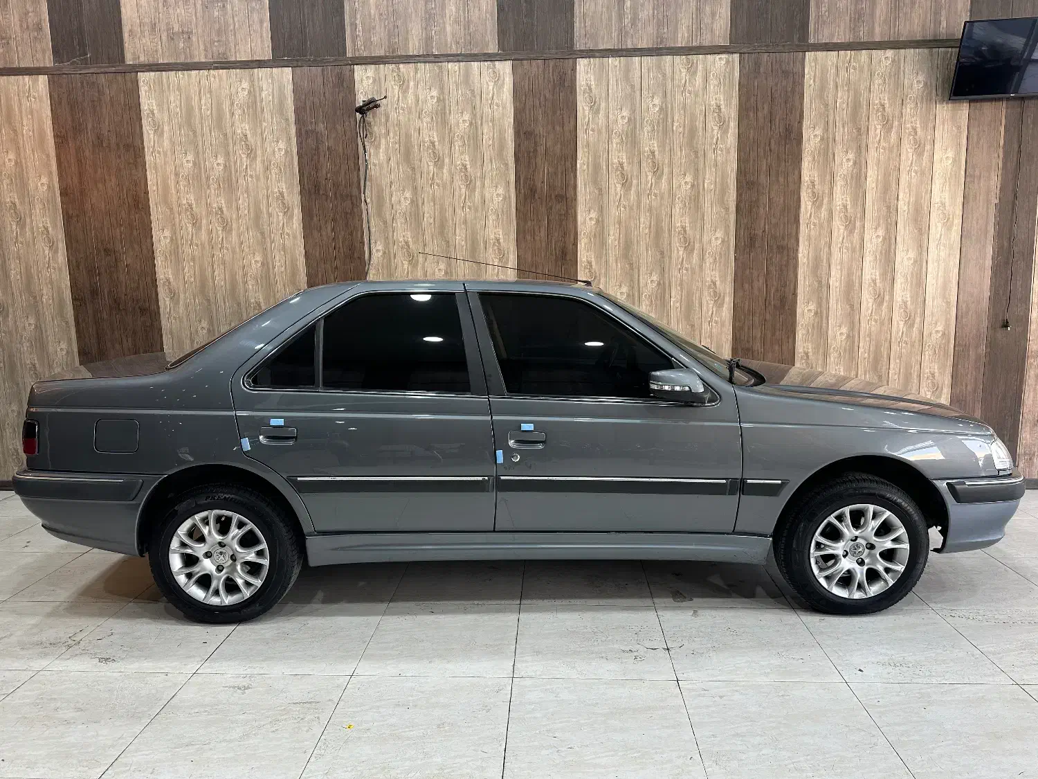 پژو پارس xu7p سفارشی مدل1401|خودرو سواری و وانت|شیراز, هفت تنان|دیوار