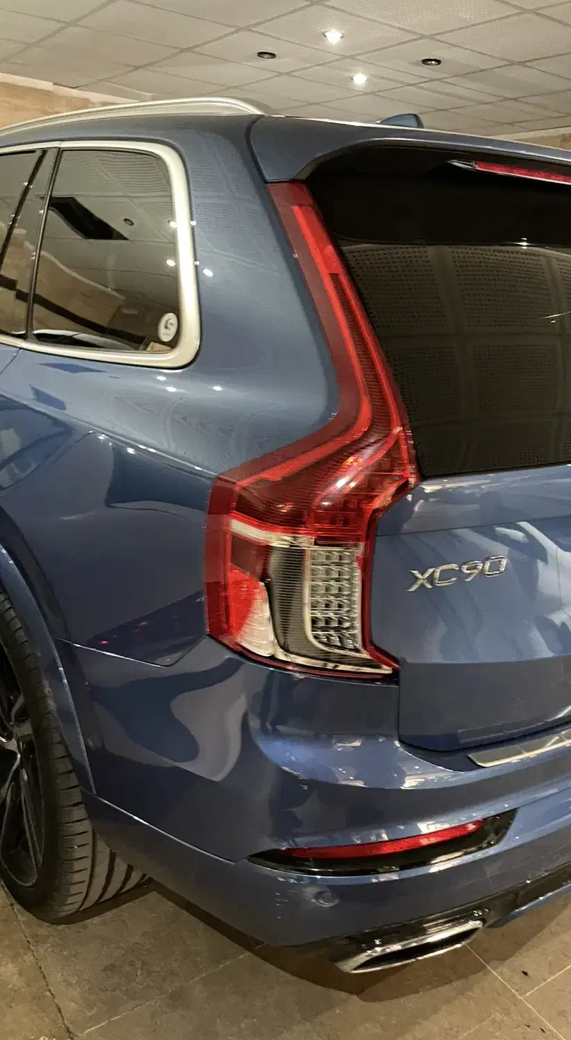 چراغ عقب سمت راننده ولوو  xc90|قطعات یدکی و لوازم جانبی|تهران, کامرانیه|دیوار