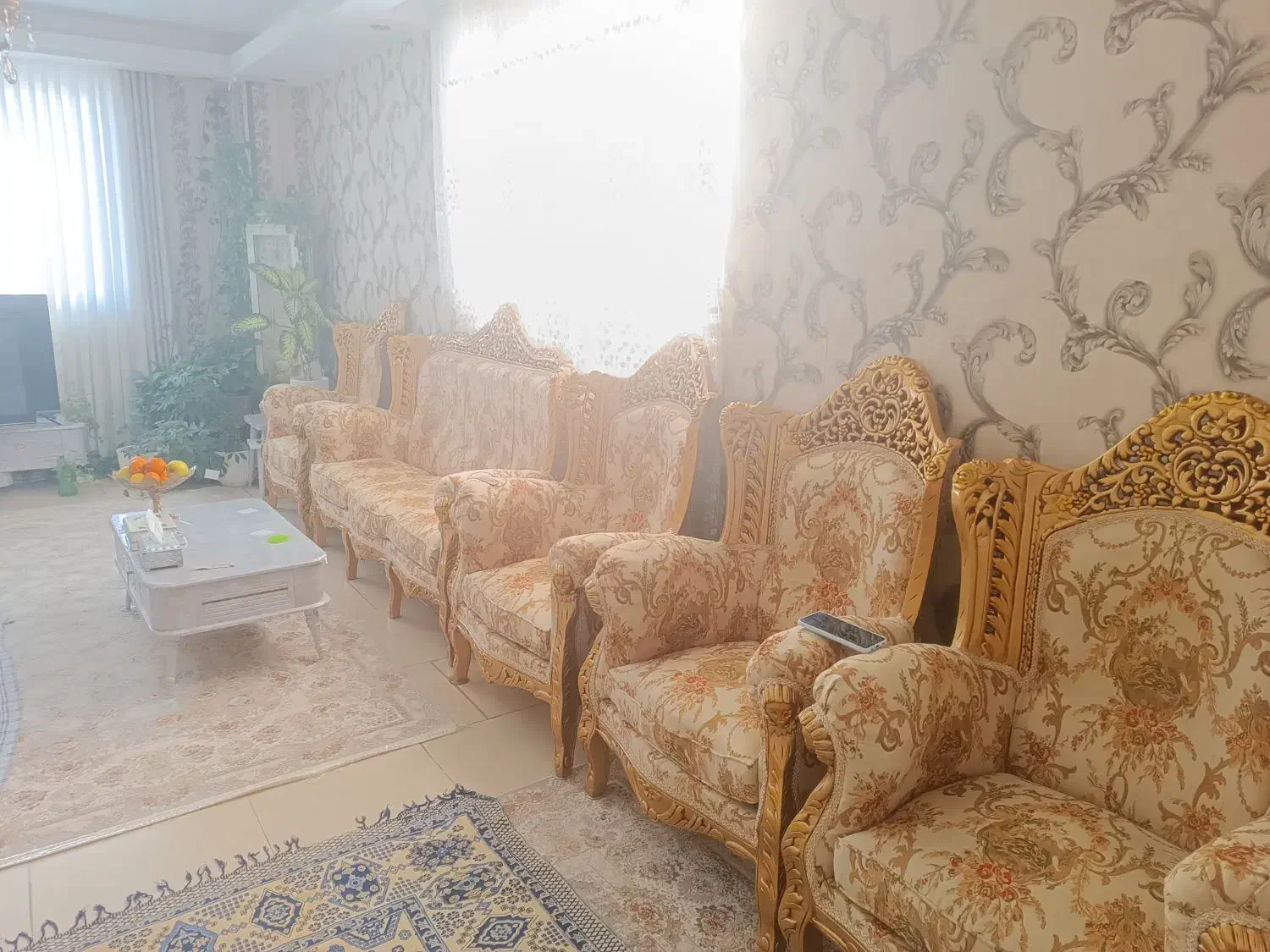 مبلمان سلطنتی ۹ نفره|مبلمان خانگی و میز عسلی|مشکین‌دشت, |دیوار