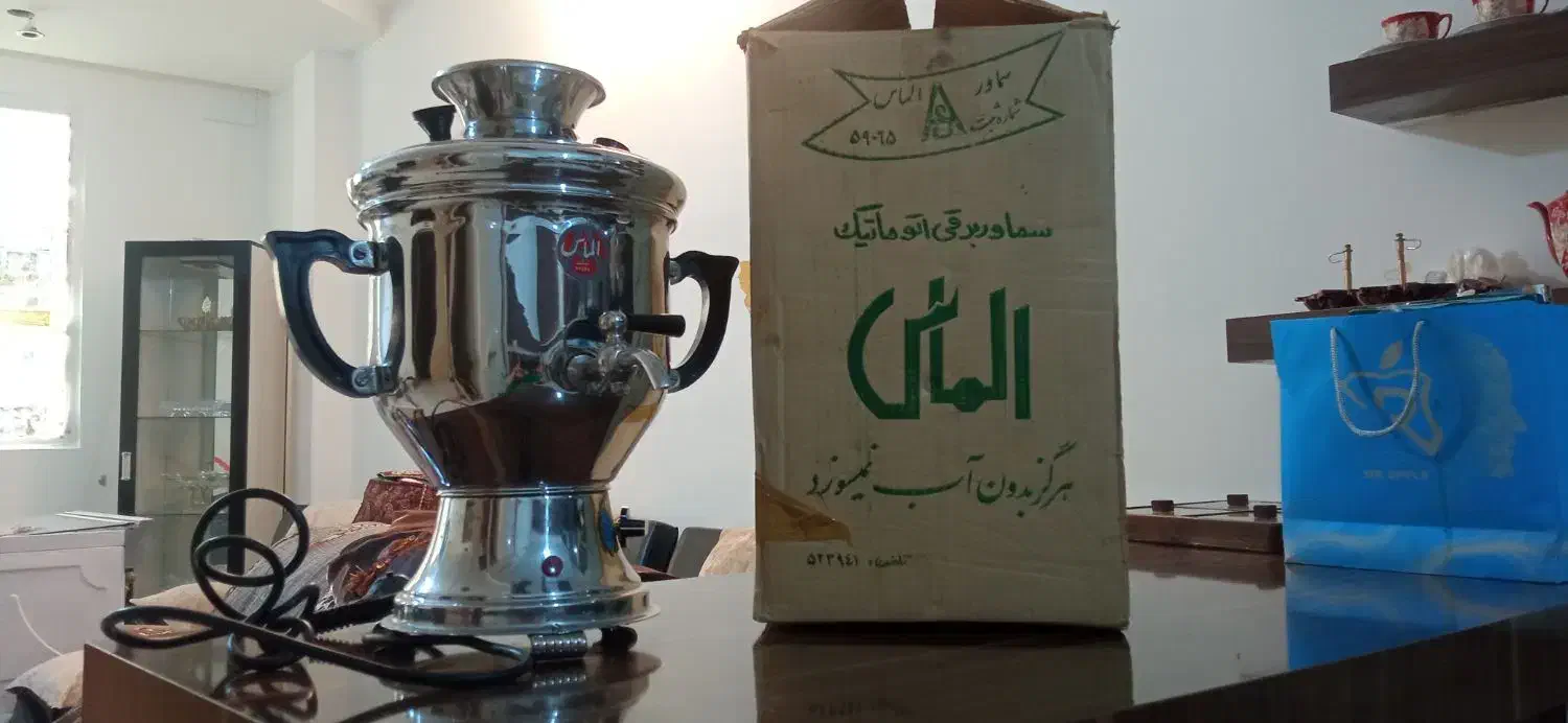 سماور برقی سماور نفتی سماور گازی طوفان پنکه سانی|کلکسیون اشیاء عتیقه|مشهد, کوثر|دیوار